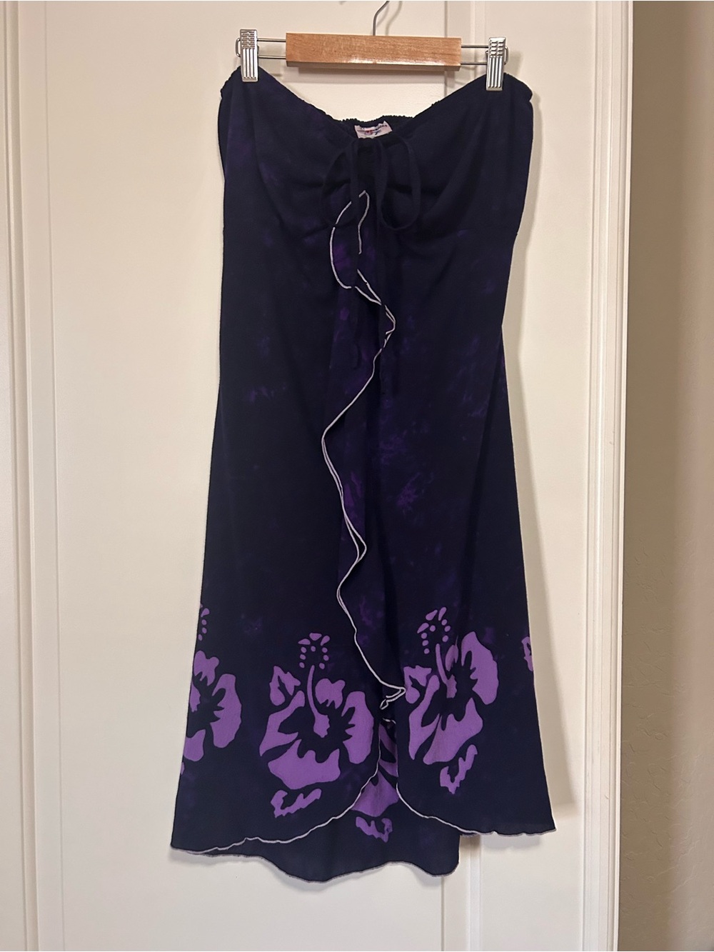 🌴☀️🏄🏽‍♀️Aloha Summer Strapless Deep Purple Floral Midi Dress🌺☀️🌴